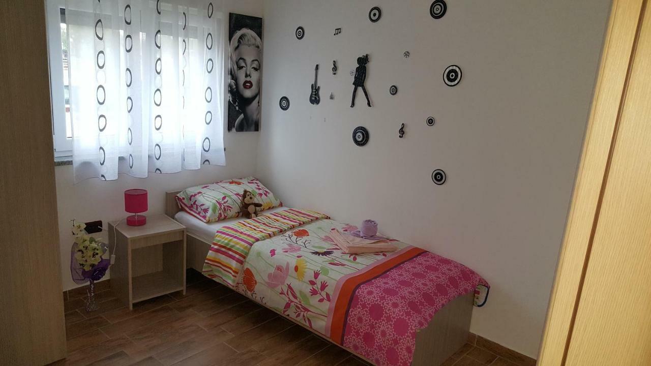 Apartment Rose Пула Экстерьер фото