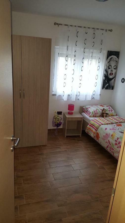 Apartment Rose Пула Экстерьер фото